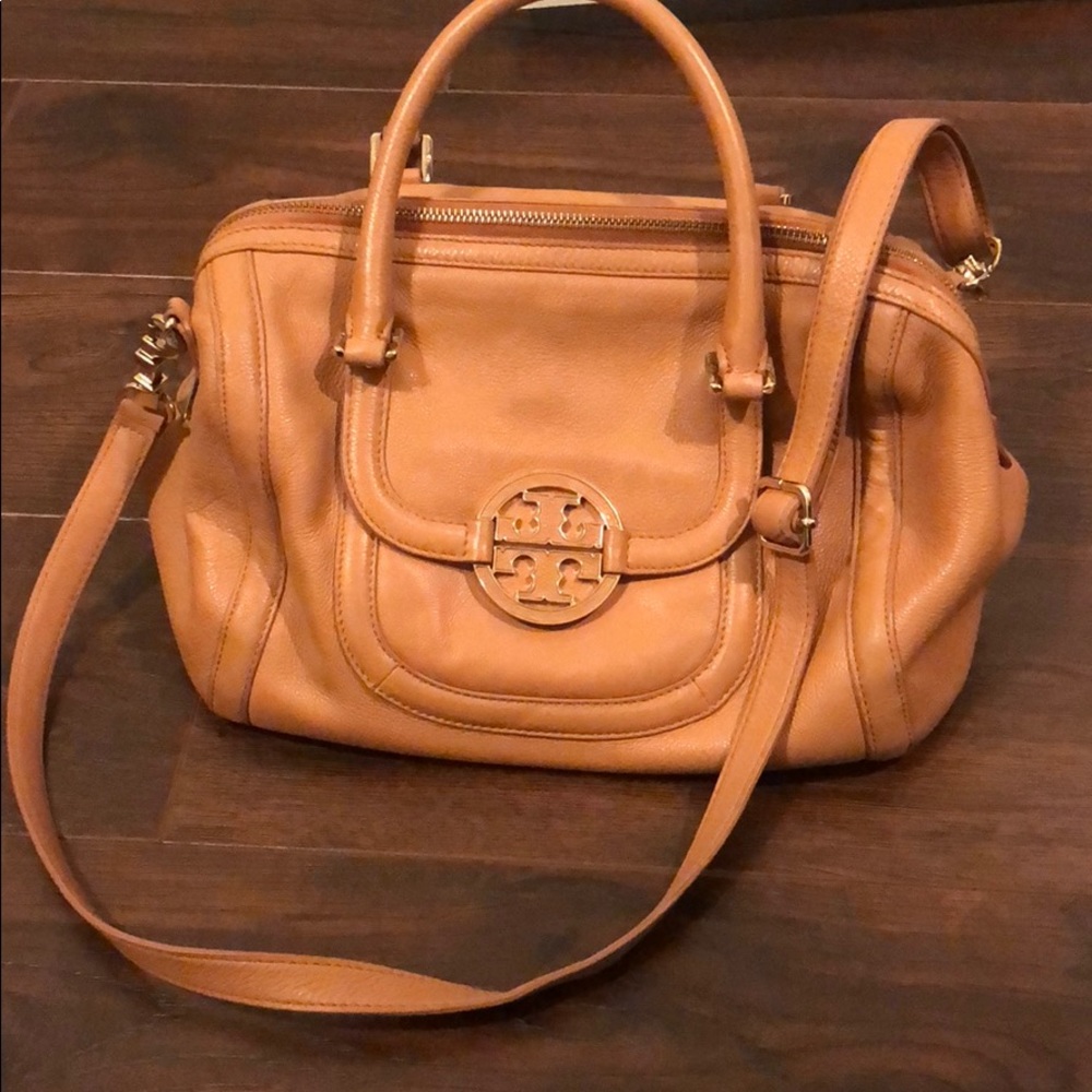 Tory Burch tan bag